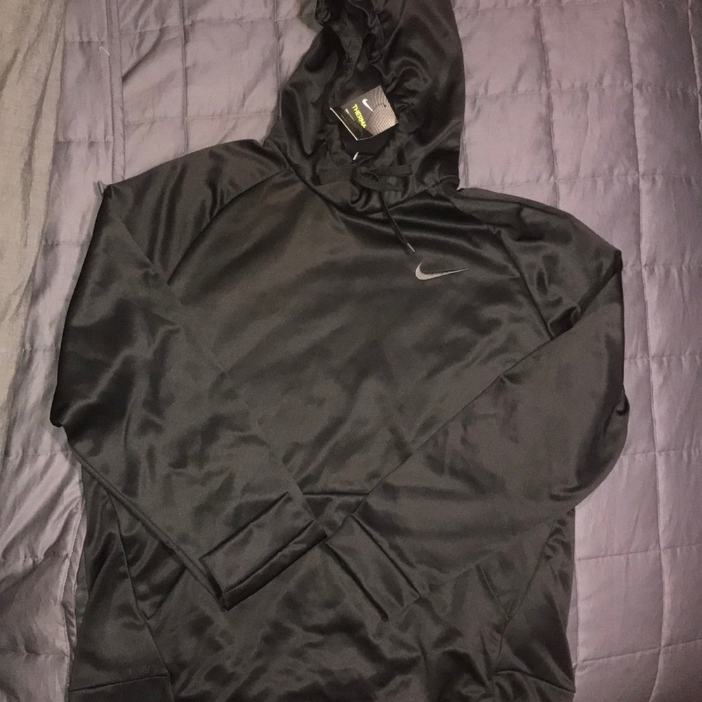 Nike Therma Pullover Sweatshirt